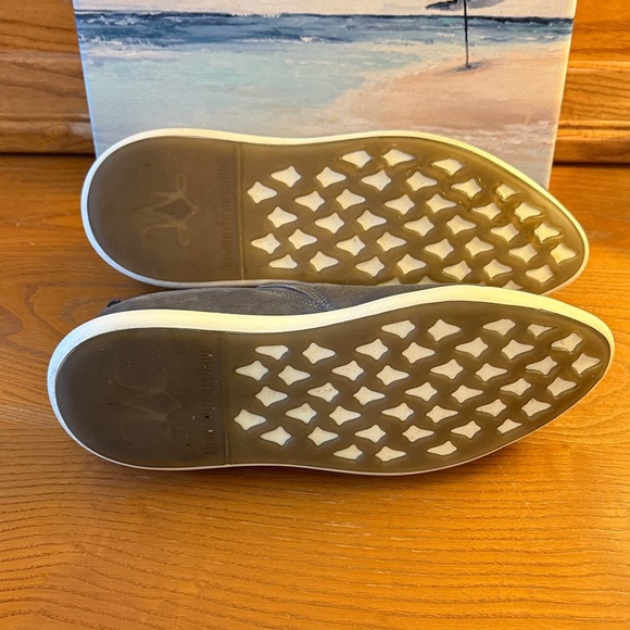 Johnston & Murphy Gray Pewter Ankle Booties Size 9 - Picture 8 of 8